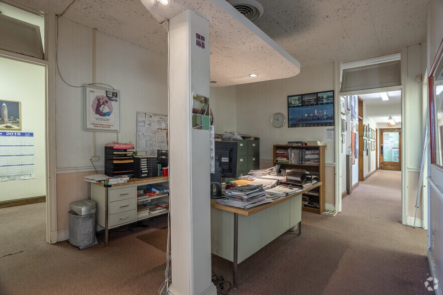 More Photos Of 1873 E 55th St, Cleveland Warehouse For Sale