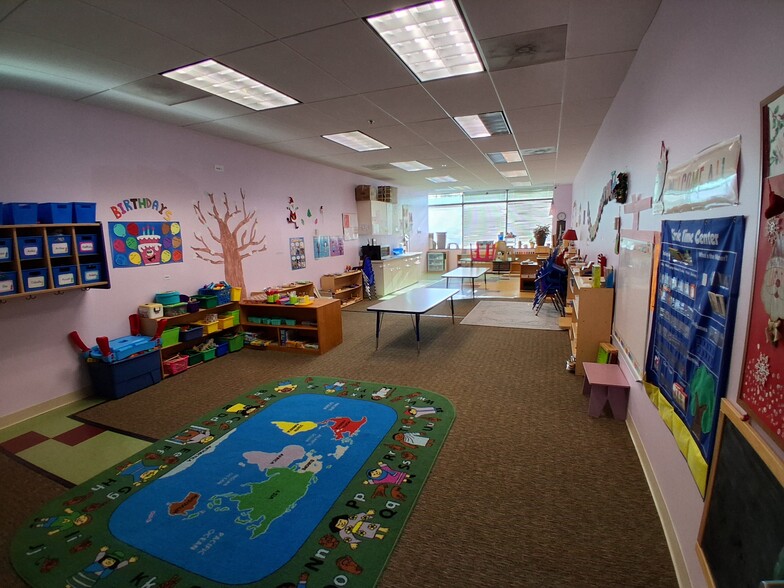 More Photos Of 4090 Lafayette Center Dr, Chantilly Office For Lease