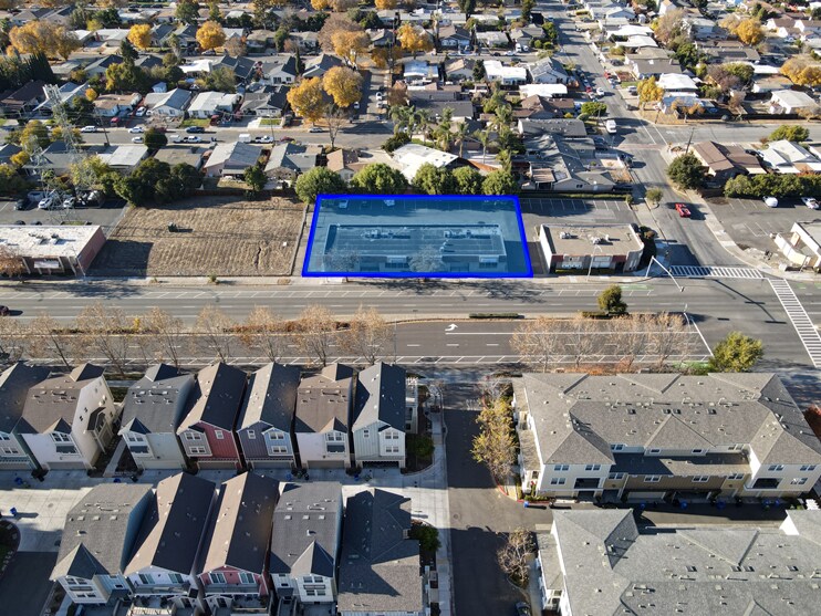 More Photos Of 40919-40931 Grimmer Blvd, Fremont Freestanding For Sale
