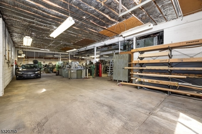 More Photos Of 22 Franklin Ave, Clifton Warehouse For Sale