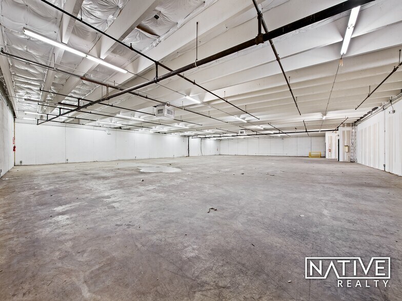 More Photos Of 1500-1600 NE 12th Ter, Fort Lauderdale Warehouse For Lease