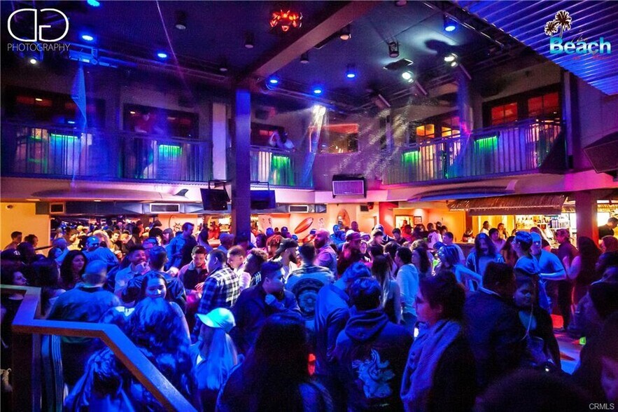 More Photos Of 200 Wall St, Chico Bar For Sale