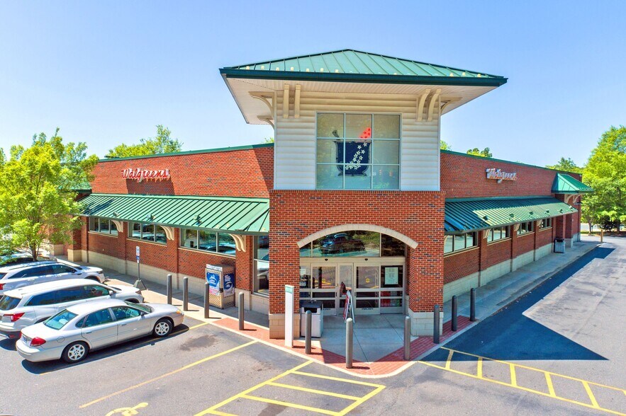 More Photos Of 1220 Matthews Township Pky, Matthews Drugstore For Sale