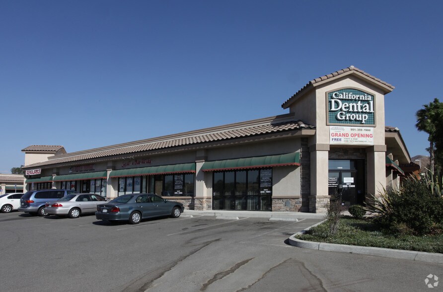 More Photos Of 3847 Pierce St, Riverside Unknown For Lease