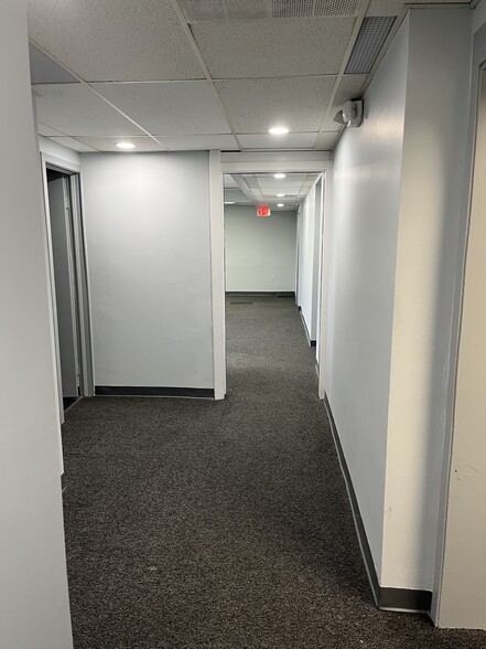 More Photos Of , Saint Clair Shores Office For Sale