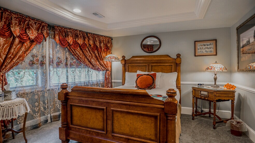 More Photos Of 118 S 300 W, Heber City Hospitality For Sale