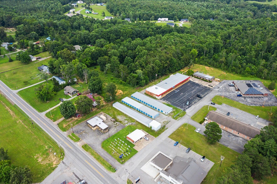 More Photos Of 105 Progress Center Plz, Centerville Self Storage For Sale