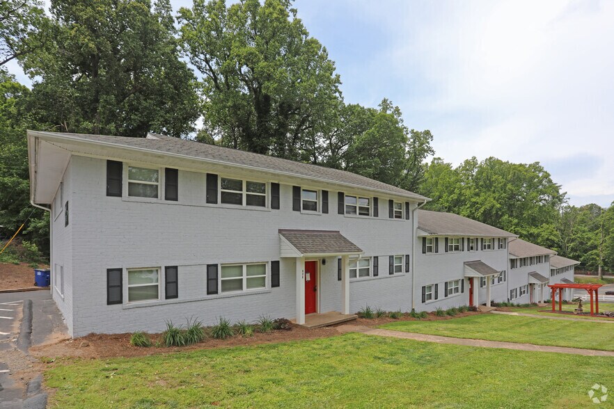 Primary Photo Of 820 W 7th St, Winston-Salem Apartments For Sale