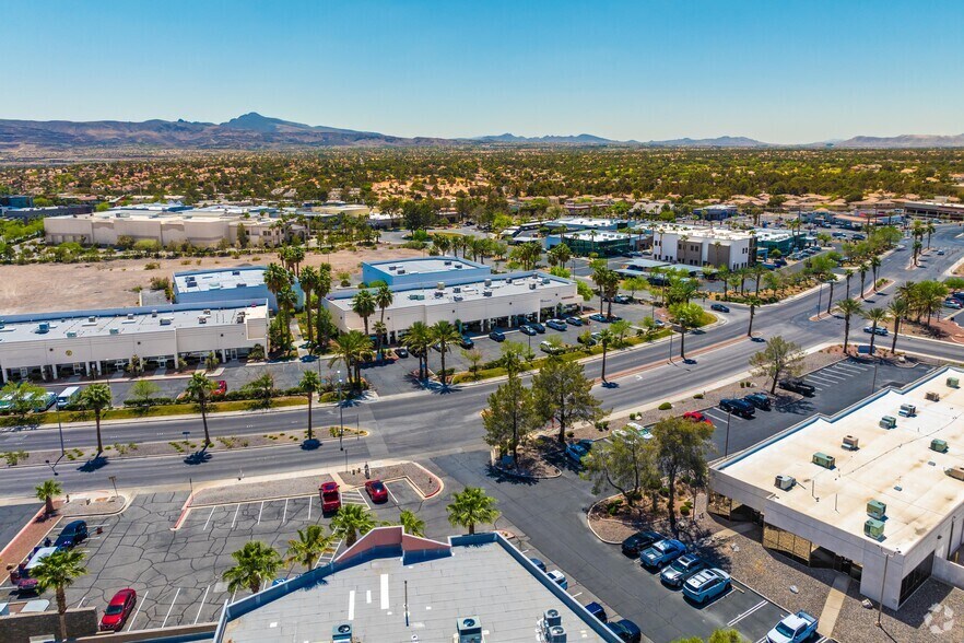 More Photos Of 8 Sunset Way, Henderson Showroom For Lease