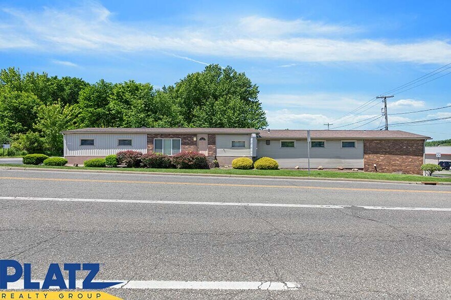 Primary Photo Of 15841 St Clair Ave, East Liverpool Medical For Sale
