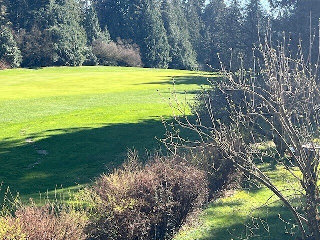 More Photos Of 460 Southborough Dr, West Vancouver Land For Sale