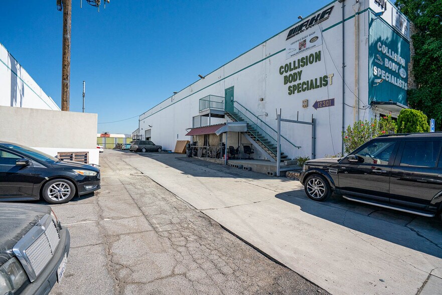 More Photos Of 12301 Sherman Way, North Hollywood Warehouse For Sale