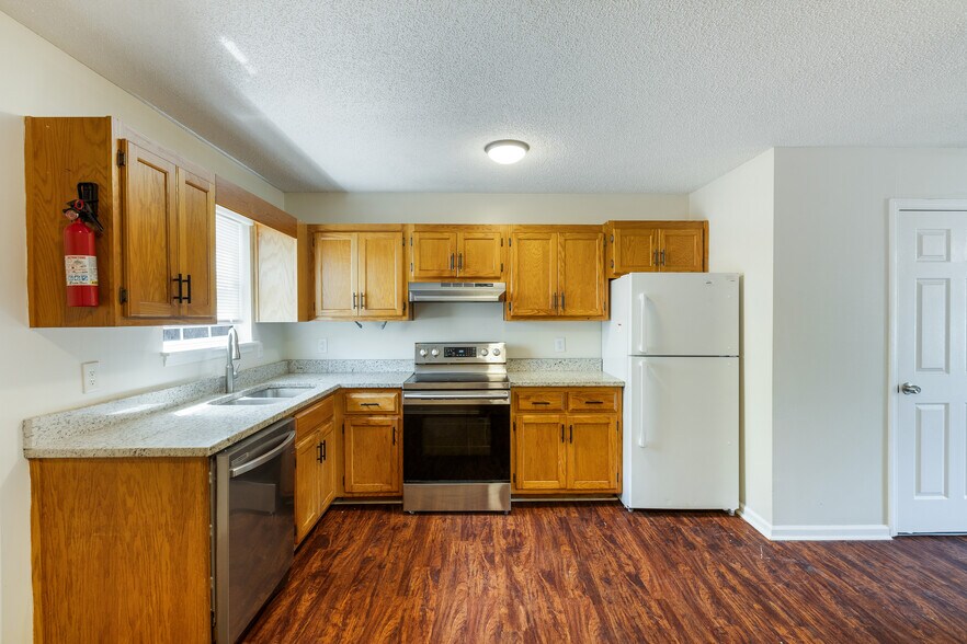 More Photos Of 530 Hogue Ave, Rockmart Apartments For Sale