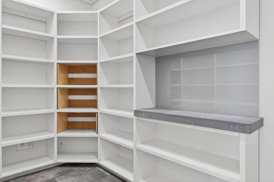 More Photos Of 888 4th Ave SW, Calgary Office For Sale
