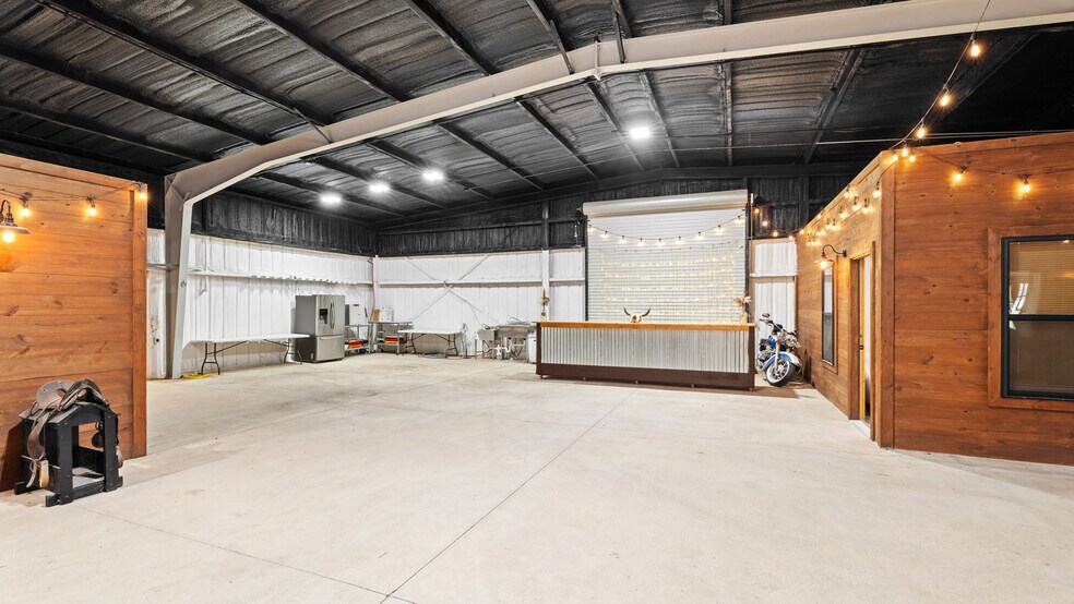 More Photos Of 20500 N 2810 Rd, Kingfisher Lodge Meeting Hall For Sale