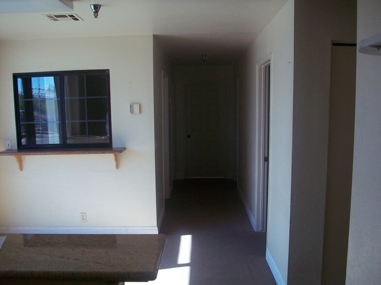 More Photos Of 19345 N Indian Canyon Dr, North Palm Springs Unknown For Lease