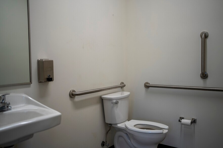 More Photos Of 4505 Old Charlotte Hwy, Monroe Warehouse For Sale