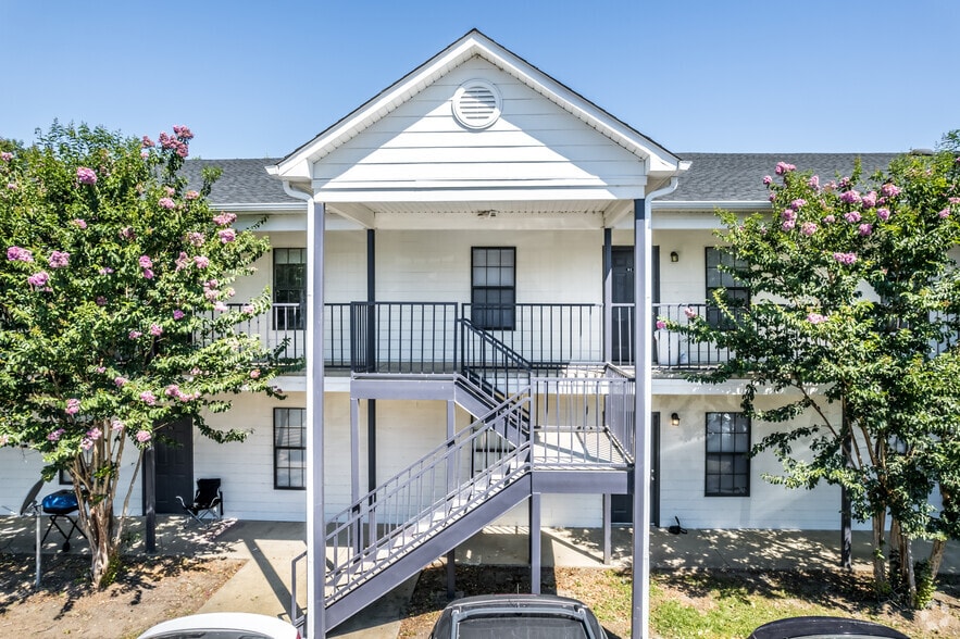 More Photos Of 1565 Fitzgeralds Blvd, Robinsonville Apartments For Sale