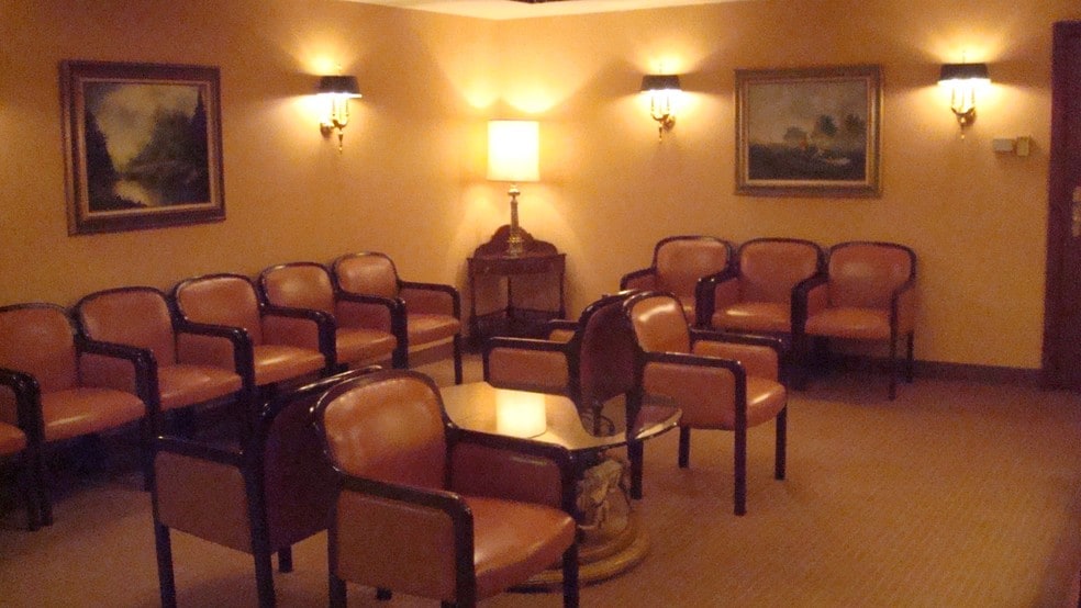 More Photos Of 7220 Watson Rd, Saint Louis Medical For Sale