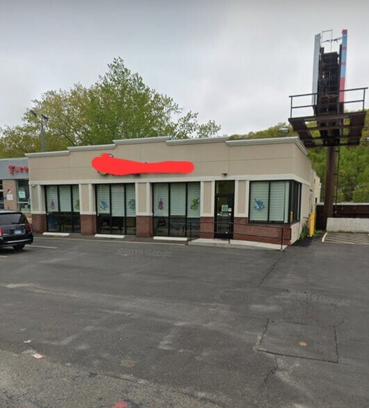 Primary Photo Of 815 Wolcott St, Waterbury General Retail For Sale