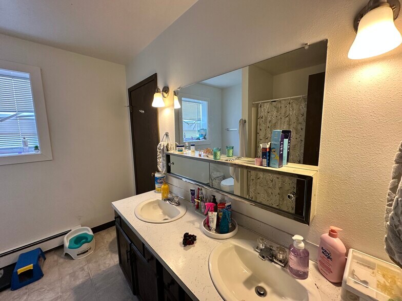 More Photos Of 1651 Kelby Dr, Billings Apartments For Sale