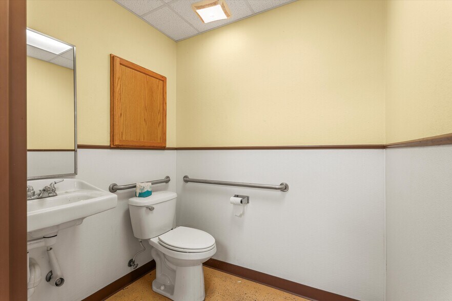 More Photos Of 2305 N State Highway 208, Colorado City Industrial For Sale