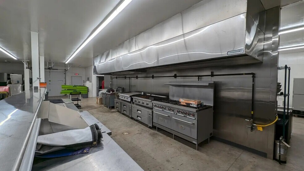 More Photos Of 20148-20160 137th Pl, Sturgis Trailer Camper Park For Sale