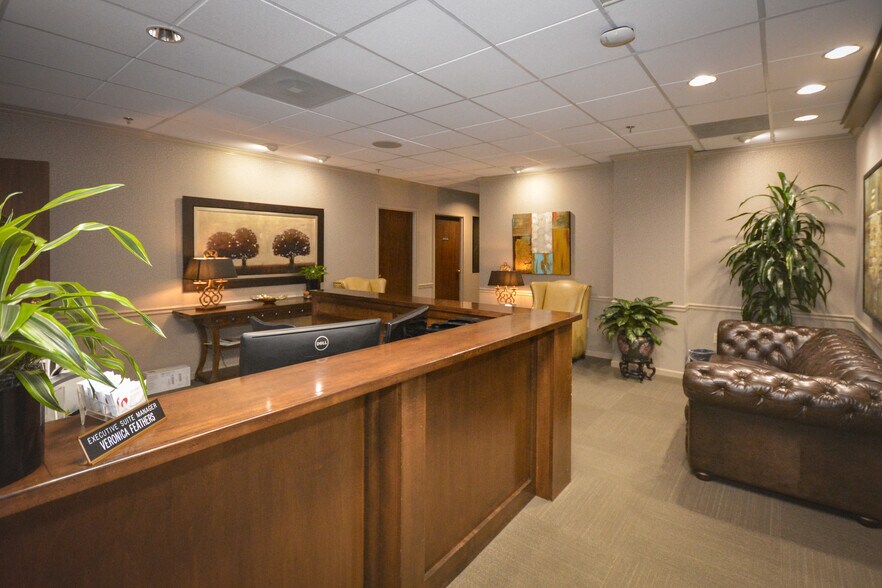 More Photos Of 900 S Shackleford Rd, Little Rock Office For Lease