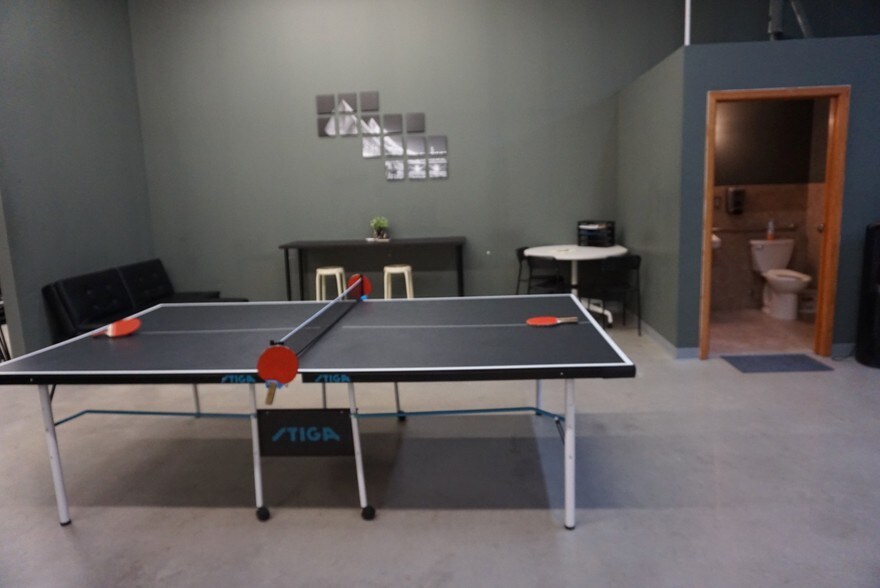 More Photos Of 6403-6443 Cecilia Cir, Edina Light Distribution For Lease