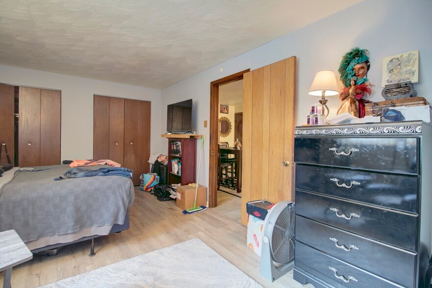 More Photos Of 1505-1525 Herbert Dr, Lorain Apartments For Sale
