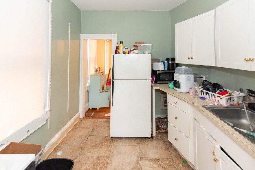 More Photos Of 6408 Brook Ave, Baltimore Apartments For Sale