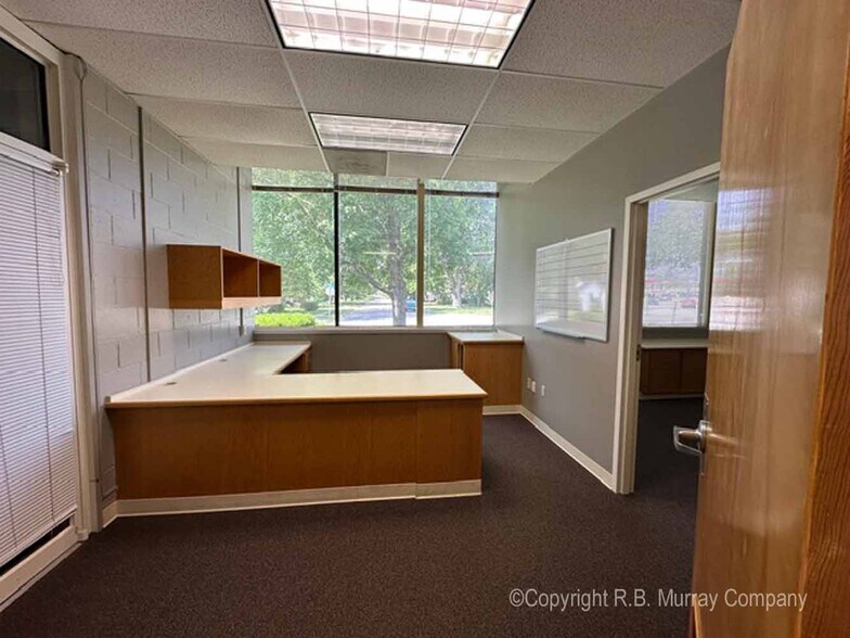 More Photos Of 1730 E Portland St, Springfield Medical For Sale