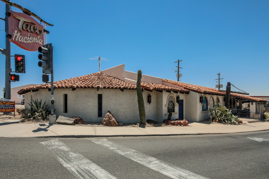 Primary Photo Of 2200 Mesquite Ave, Lake Havasu City Restaurant For Lease