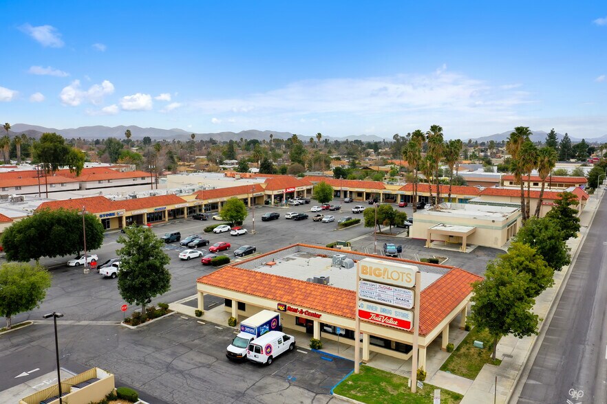 More Photos Of 1911-2095 E Florida Ave, Hemet Unknown For Lease