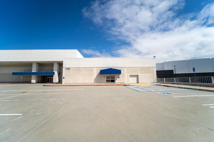 More Photos Of 2180 Eastridge Loop, San Jose Department Store For Sale