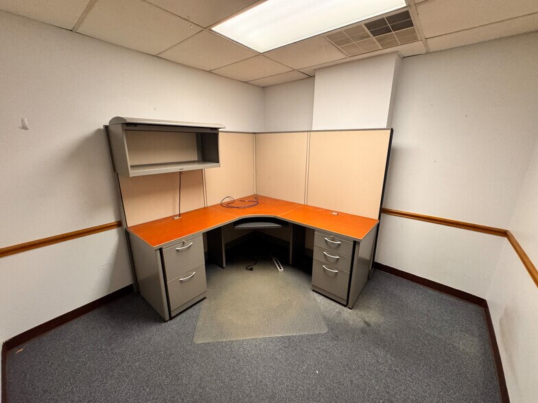 More Photos Of 55 E Main St, Carrollton Office For Sale