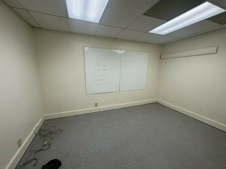More Photos Of 3058 State Highway 45, Glenn Food Processing For Lease