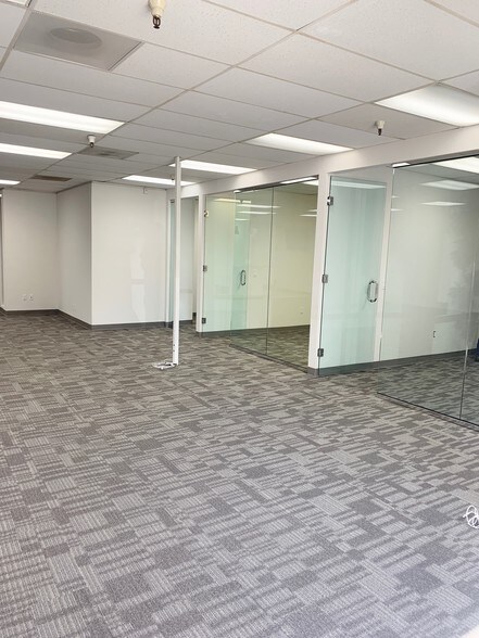 More Photos Of 2460 Embarcadero Rd, Palo Alto Office For Lease