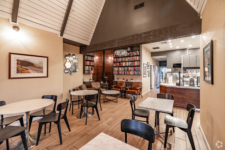 More Photos Of 34114 Pacific Coast Hwy, Dana Point Freestanding For Lease
