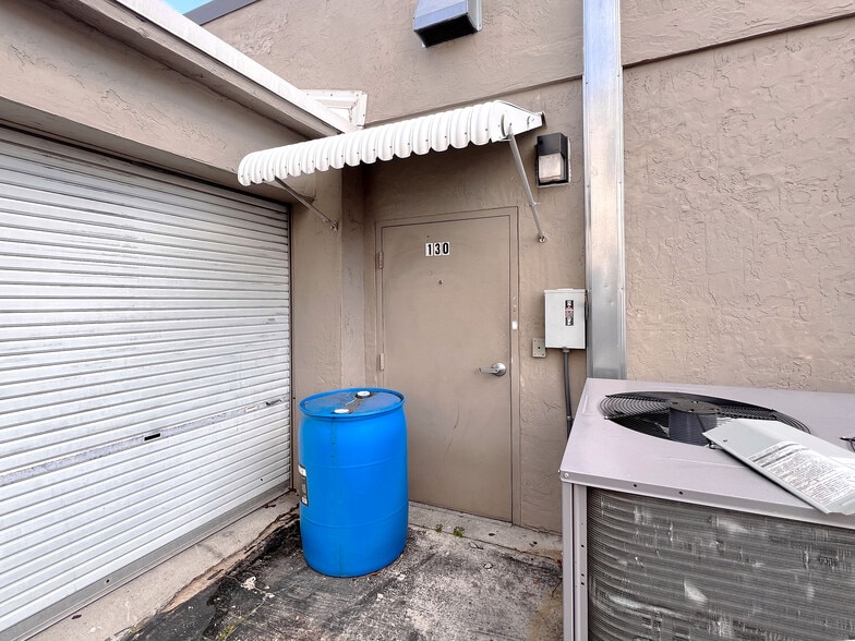 More Photos Of 130-132 W Central Ave, Winter Haven Storefront For Sale