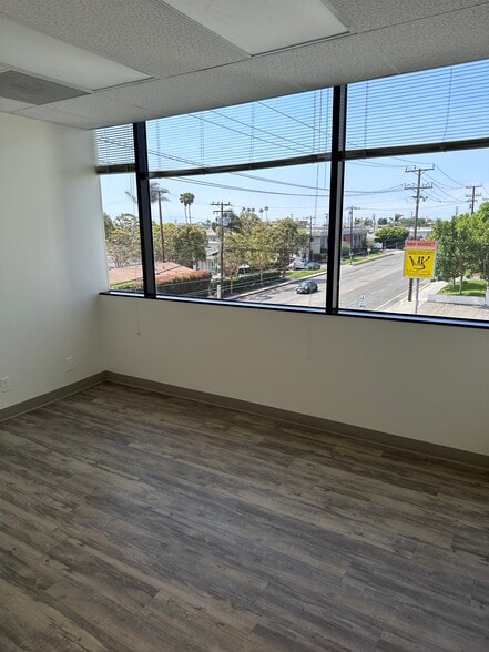More Photos Of 1501 Superior Ave, Newport Beach Medical For Lease