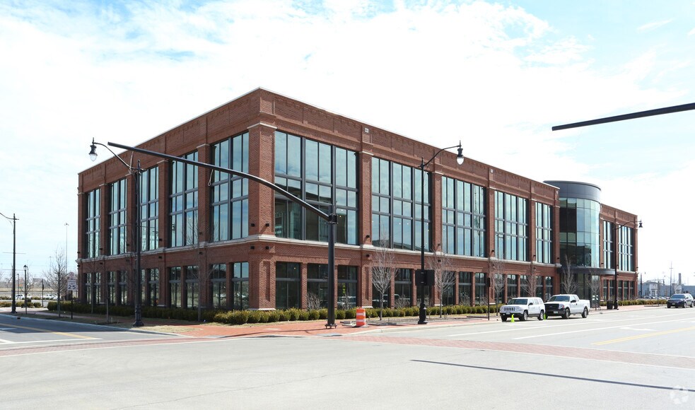 More Photos Of 800 Yard St, Columbus Office For Lease