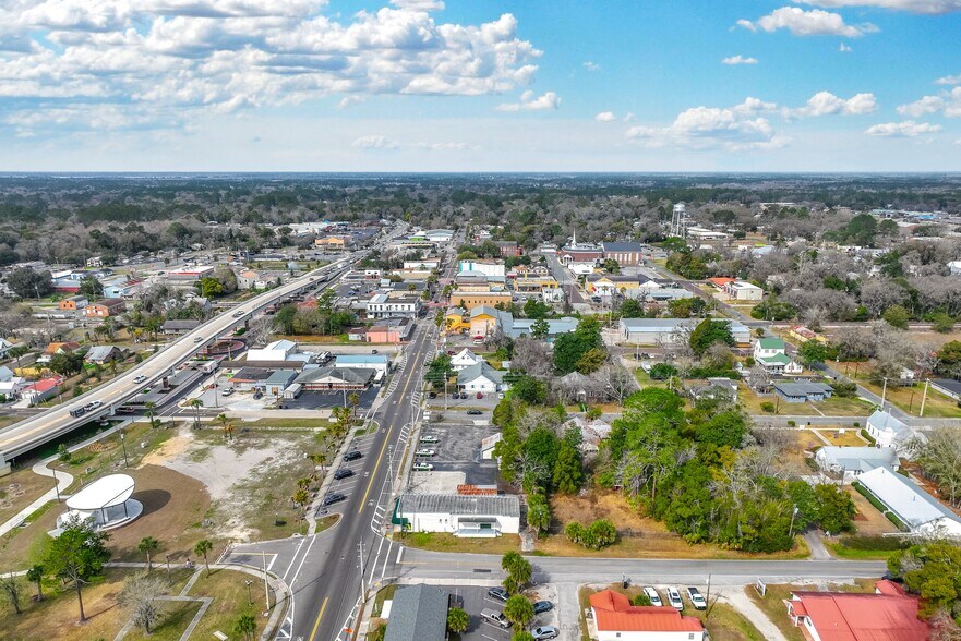 More Photos Of 539 E Call St, Starke Office For Sale