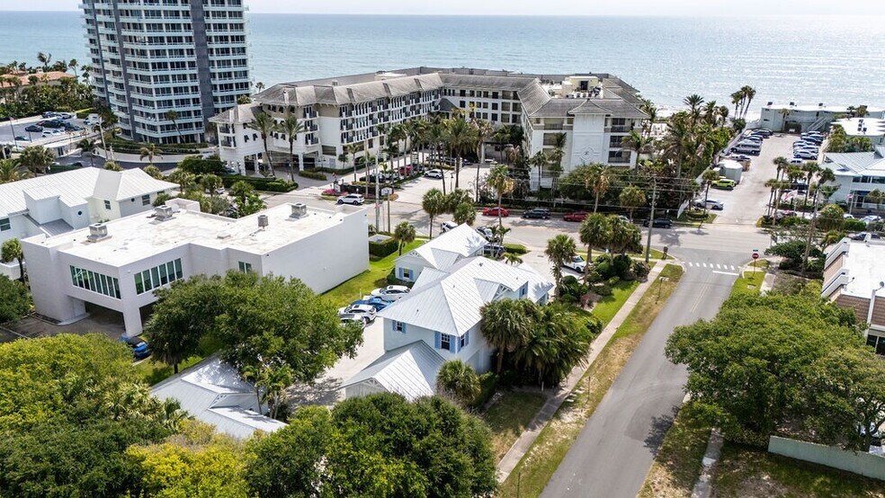 More Photos Of 3509 Ocean Dr, Vero Beach Office Residential For Sale