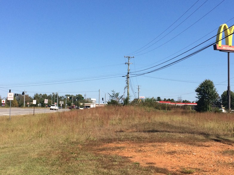 Primary Photo Of S Hwy 76-TN, Clarksville Land For Sale