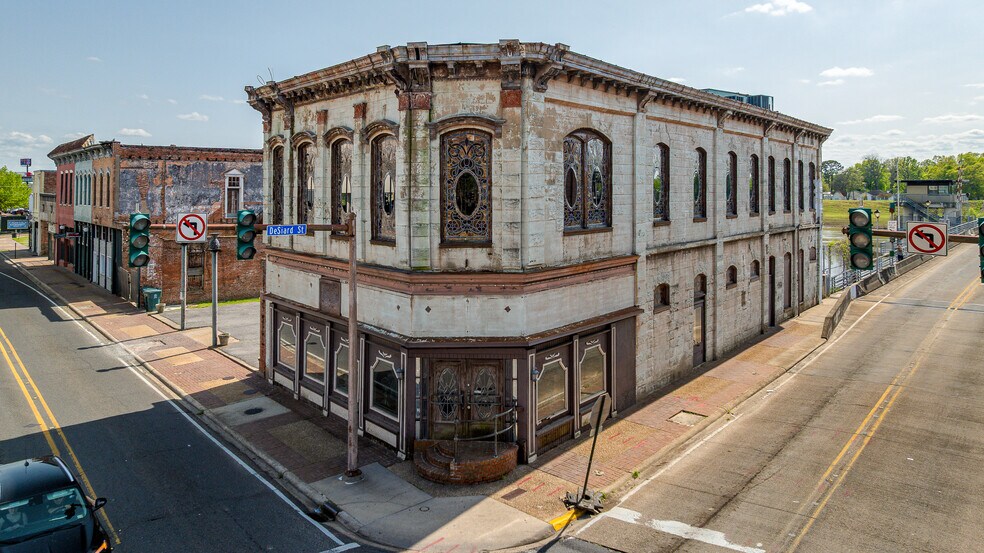 Primary Photo Of 100 S Grand St, Monroe Restaurant For Sale