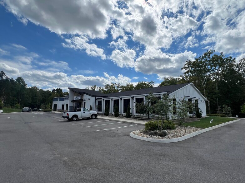 More Photos Of 7693 Oak Ridge hwy, Knoxville Office For Lease