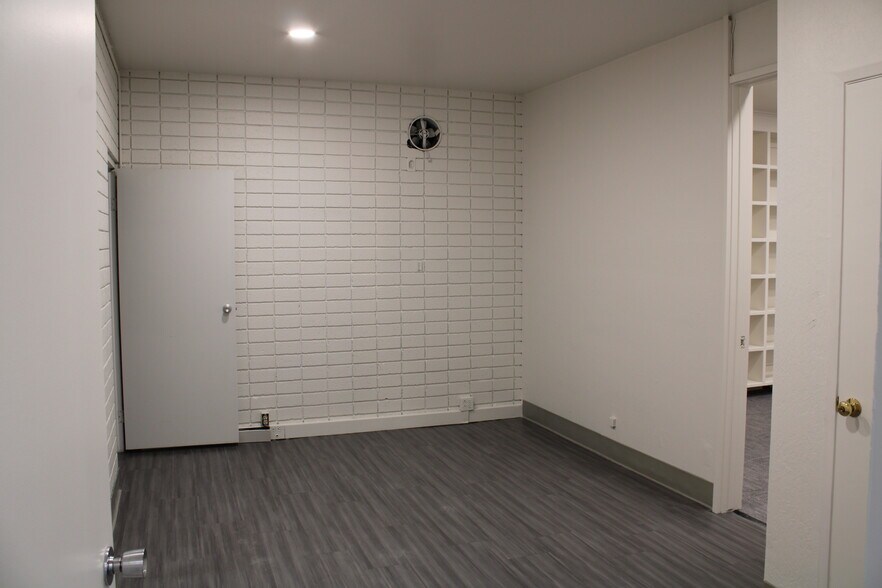 More Photos Of 575 Forest St, Reno Office For Lease