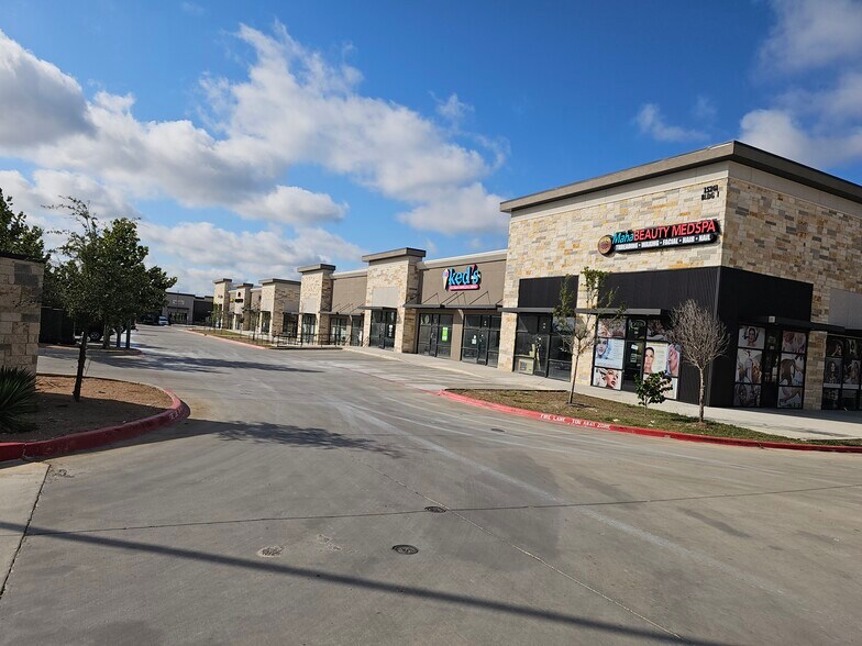 More Photos Of 15201 Ronald W Reagan Blvd, Leander Storefront For Lease