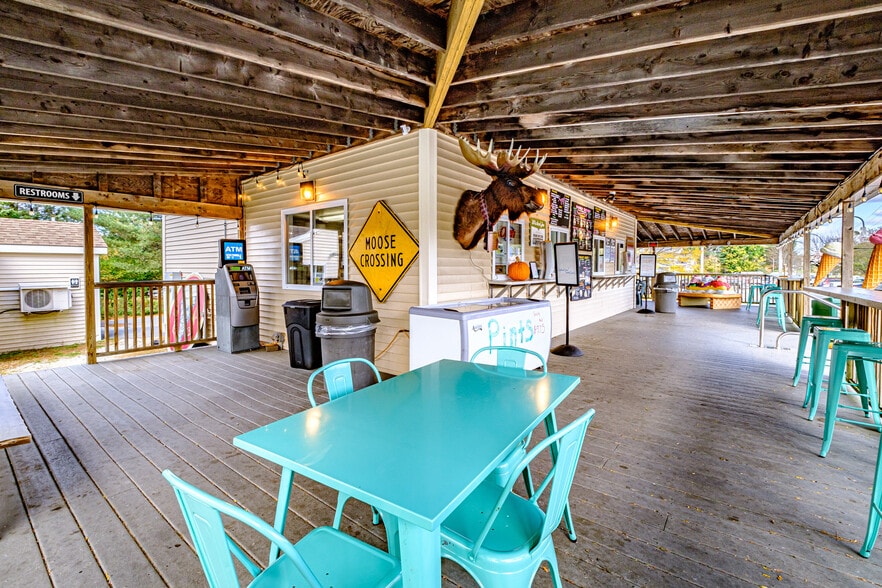 More Photos Of 150 US ROUTE 1, Freeport Fast Food For Sale